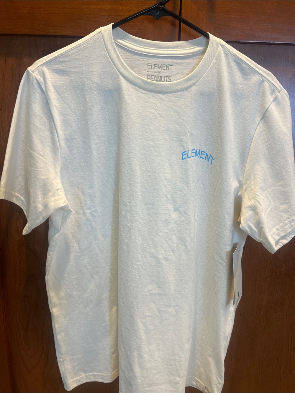 Peanuts Element Cream Tee with Light Blue Logo Small NWT - Picture 2 of 11
